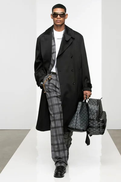Look 4